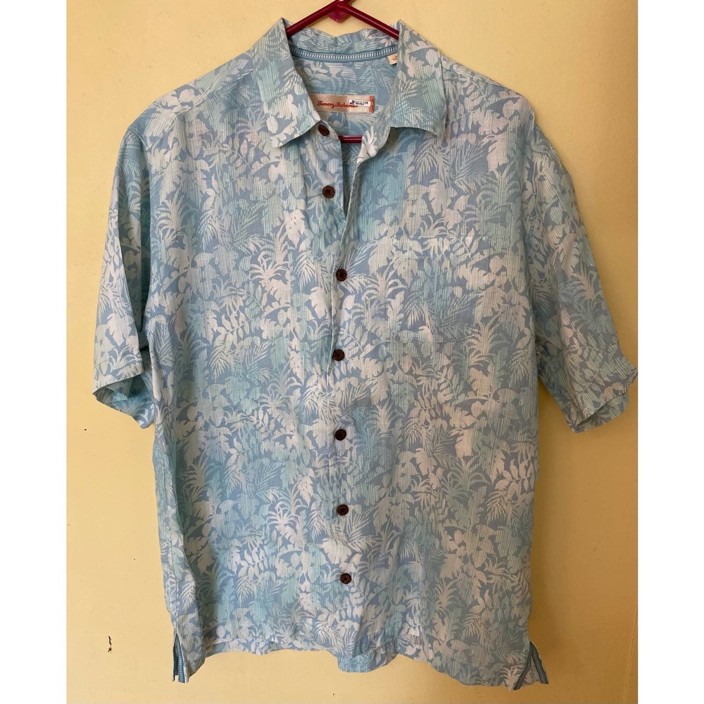 Mens Tommy Bahama 100% linen button down shirt size medium